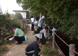 第2205回例会 辰巳用水清掃例会
