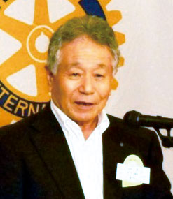 話尽山雲海月情